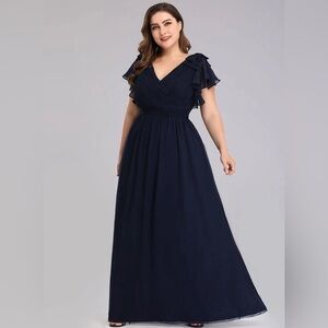 Plus Size Ruched Bodice Formal Evening Dresses with Ruffles Sleeves 22 NWT